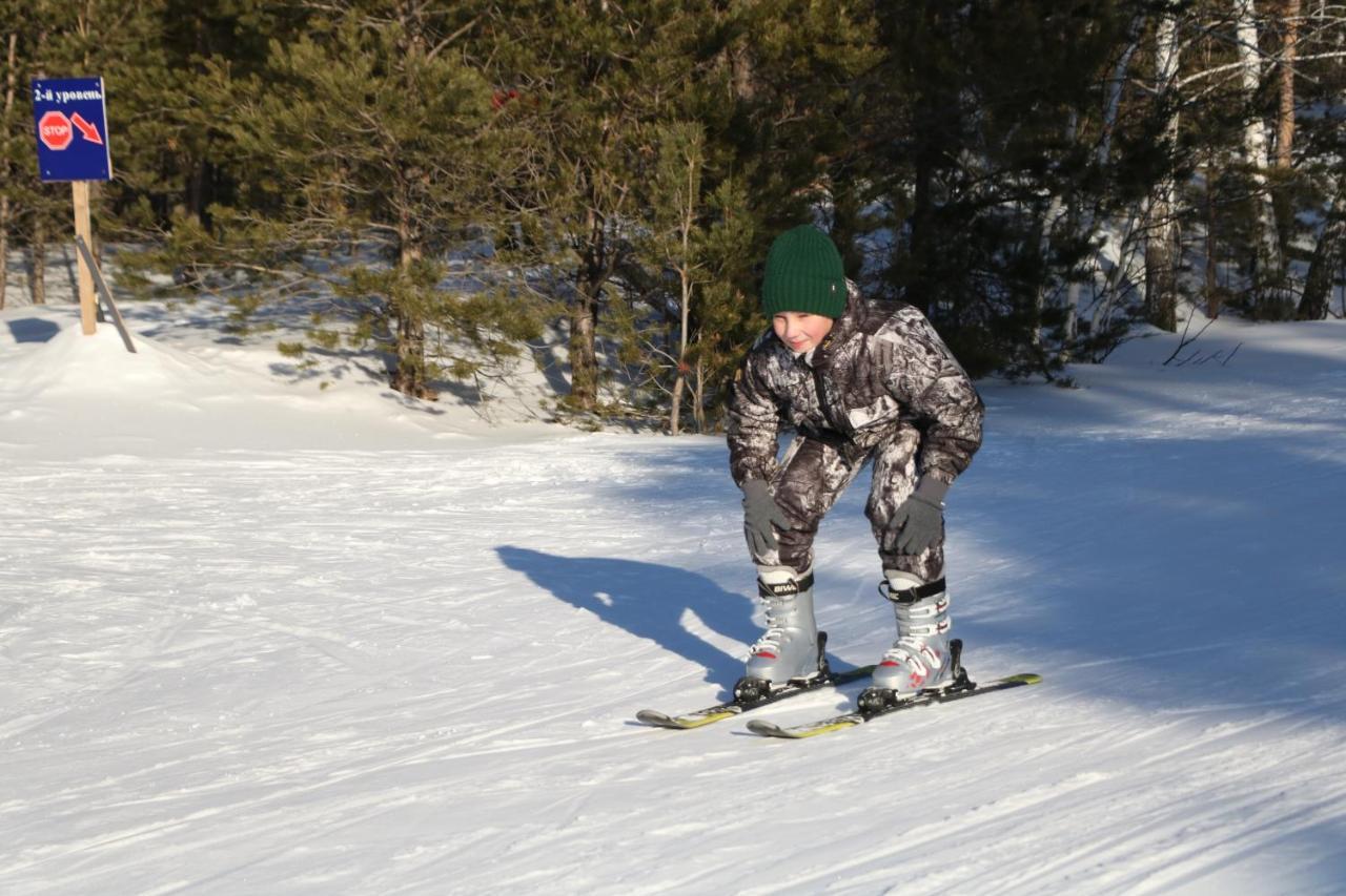 Orman Ski Shchuchinskiy Extérieur photo